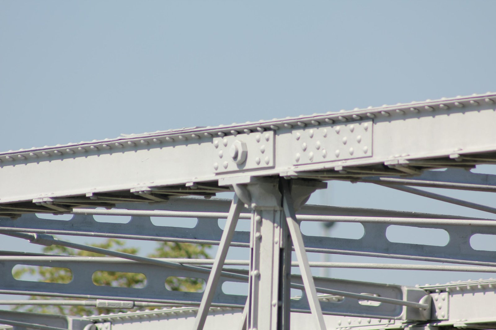 Upper connection